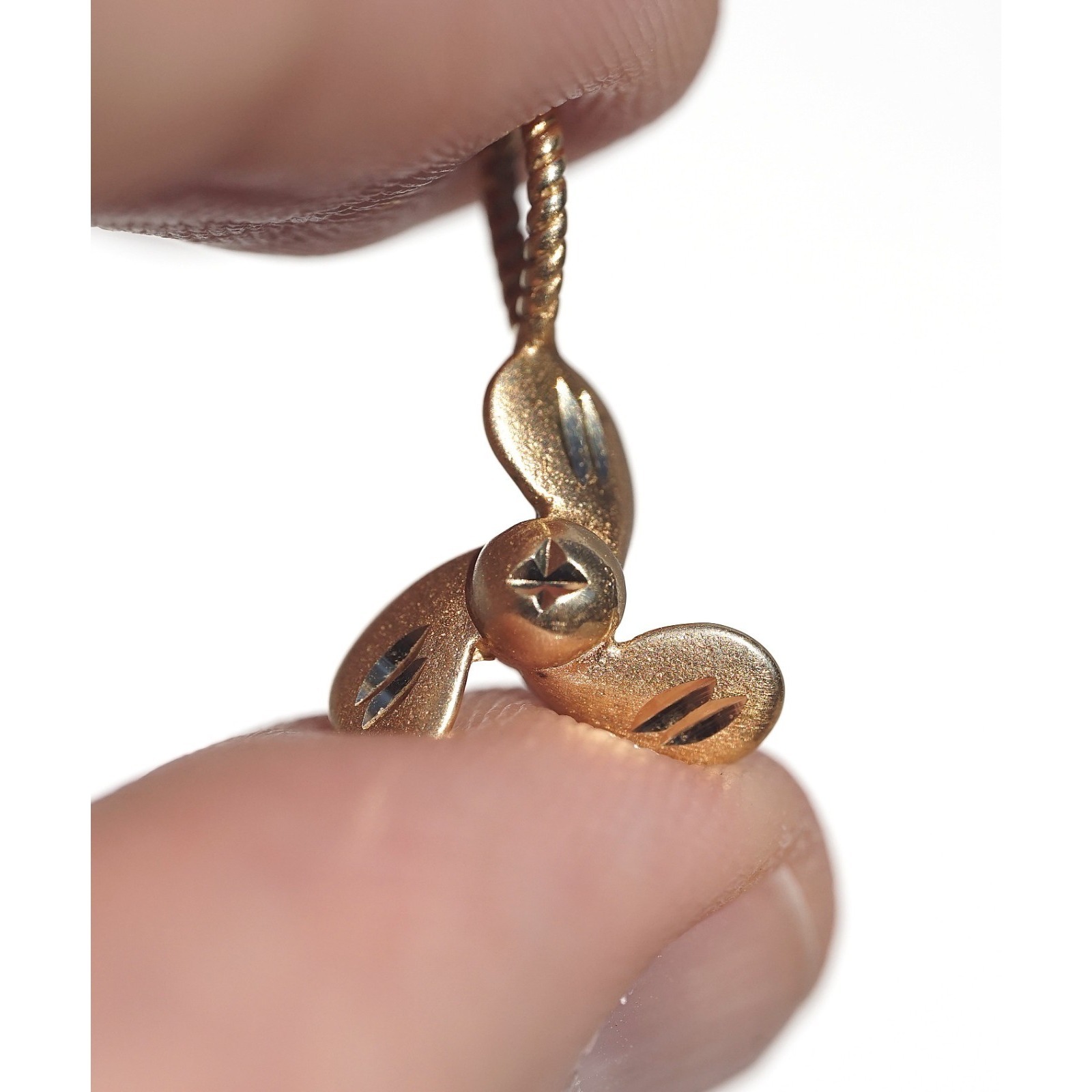 Vintage 14k Solid Yellow Gold Boat Propeller Charm Pendant Nautical 1.42g